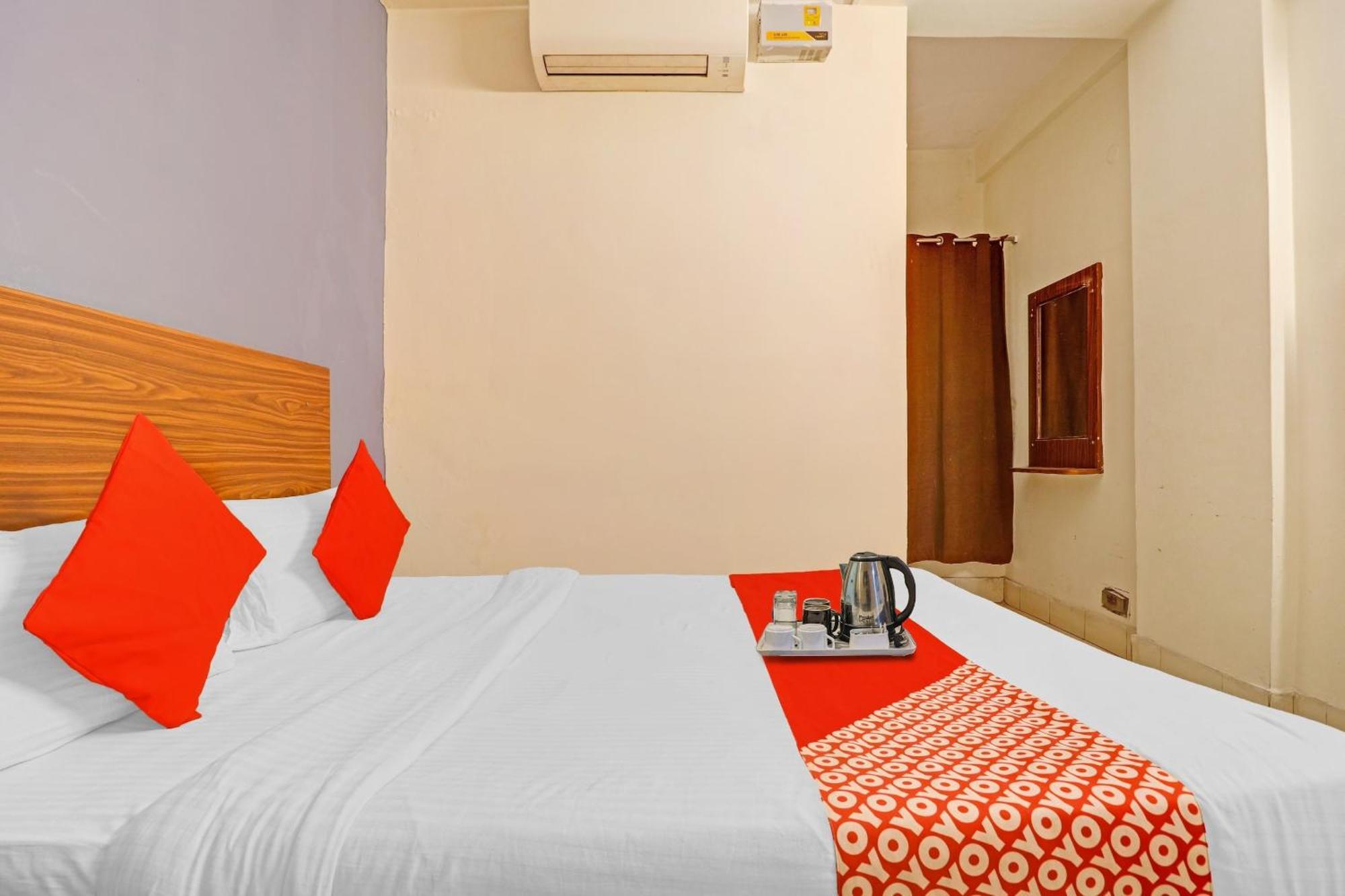 Collection O Paradise Circle Hyderabad Exterior foto